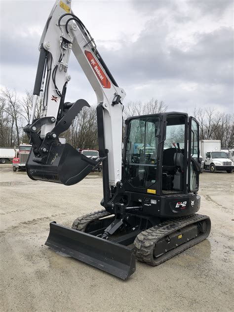 e42 mini excavator weight|bobcat e42 new price.